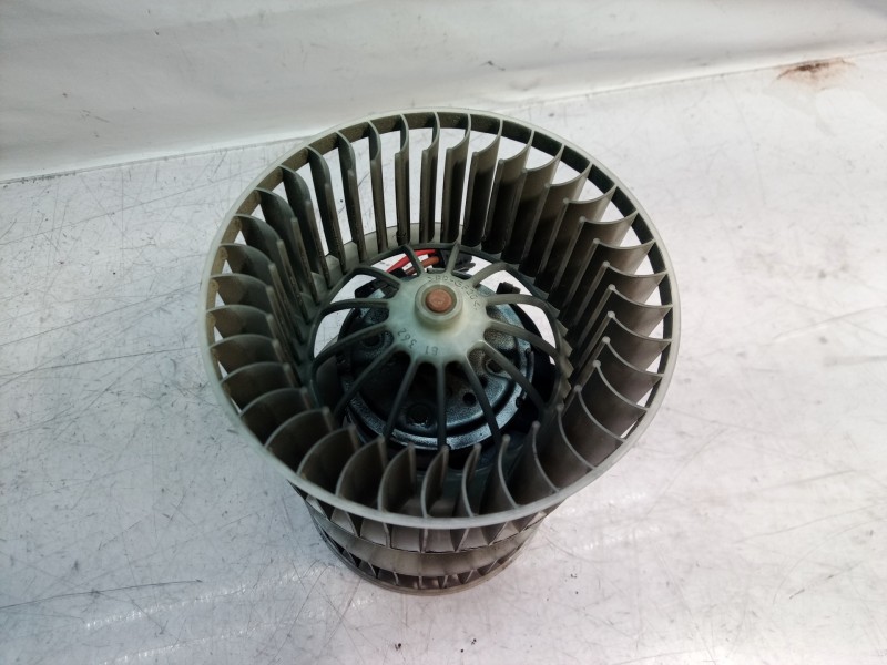 Recambio de motor calefaccion para bmw x3 (e83) 2.0d referencia OEM IAM F9924 F9924 F9924