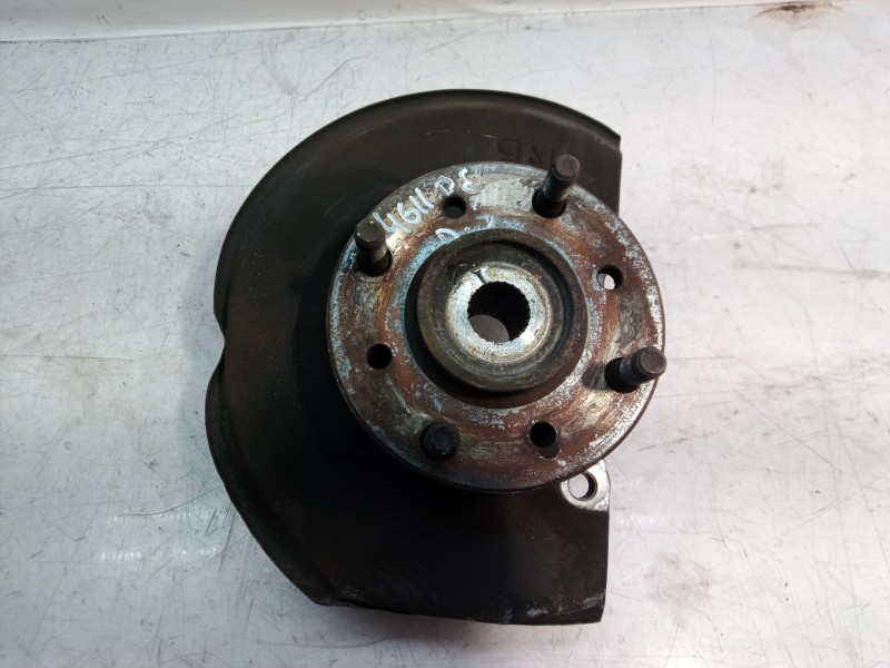 Recambio de mangueta delantera derecha para mitsubishi space star (dg0) 1600 referencia OEM IAM   