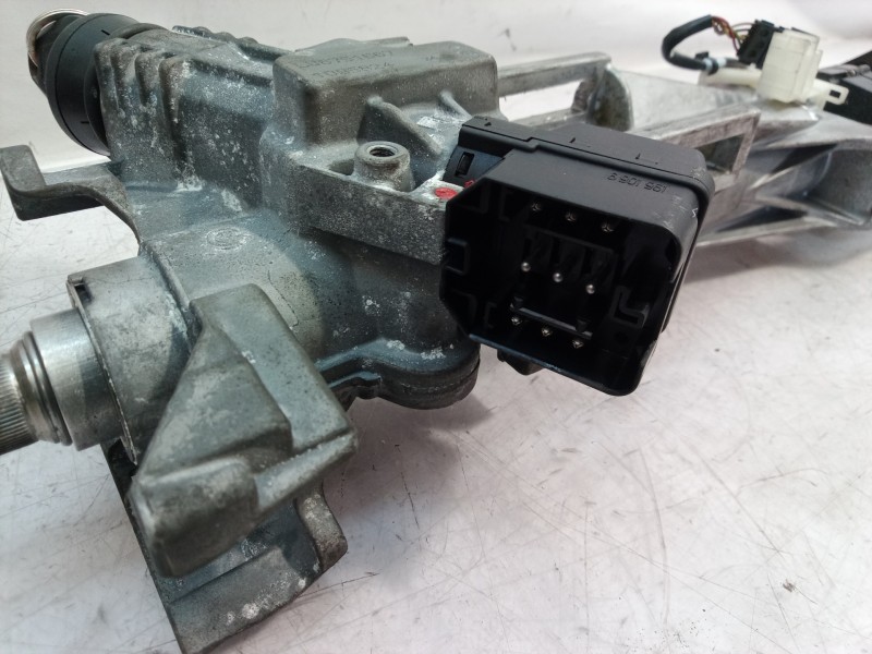 Recambio de columna direccion para bmw serie 5 berlina (e39) 530d exclusive referencia OEM IAM LU6751667 LU6751667 05111595