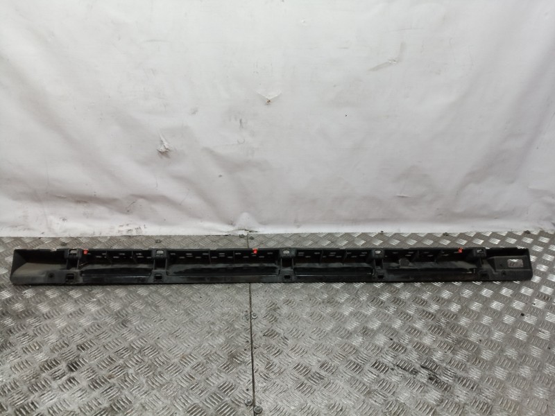 Recambio de estribos laterales para bmw x3 (e83) 2.0d referencia OEM IAM   