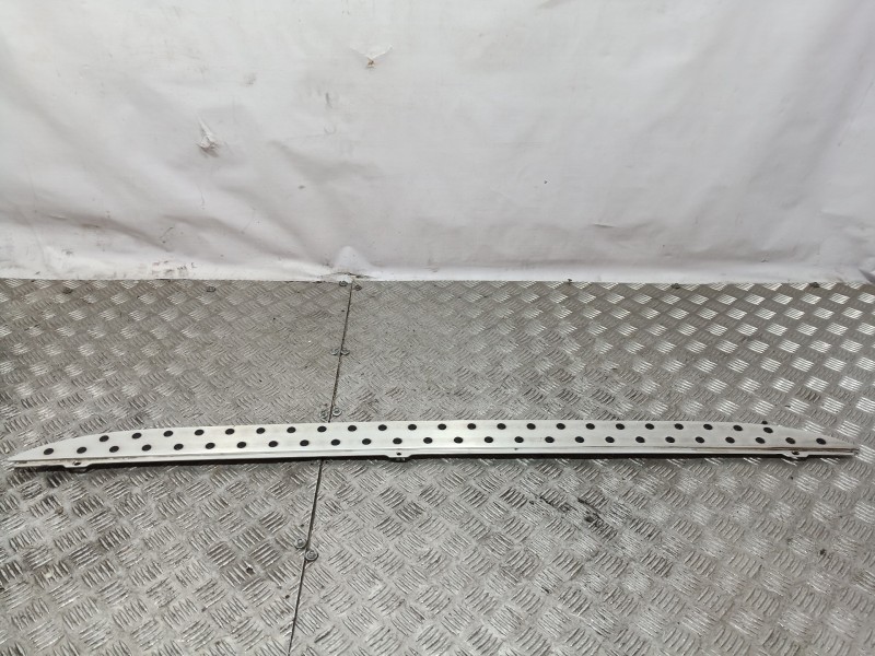 Recambio de estribos laterales para bmw x3 (e83) 2.0d referencia OEM IAM   