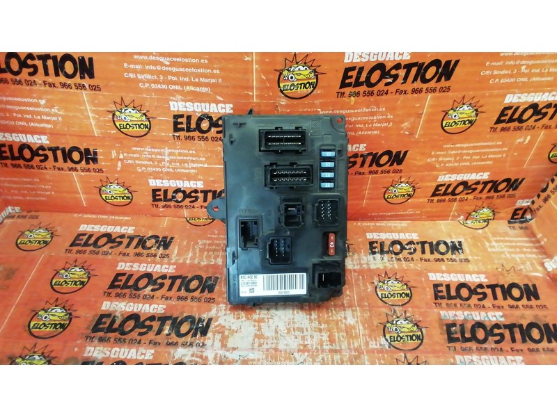 Recambio de caja reles / fusibles para peugeot 407 st confort pack referencia OEM IAM S120017003I S120017003I S120017003I