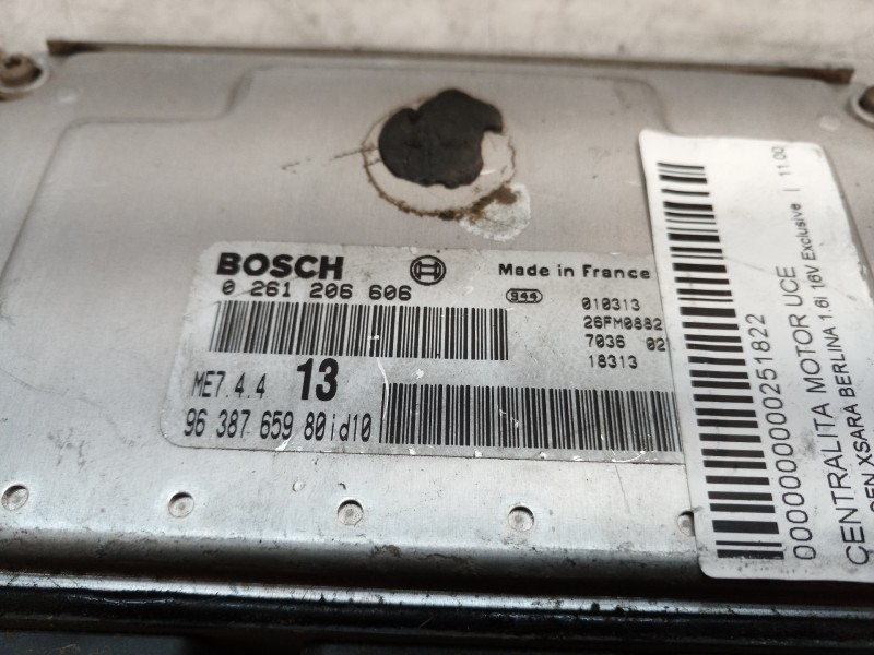 Recambio de centralita motor uce para citroën xsara berlina 1.6i 16v exclusive referencia OEM IAM 0261206606 9638765980 02612066