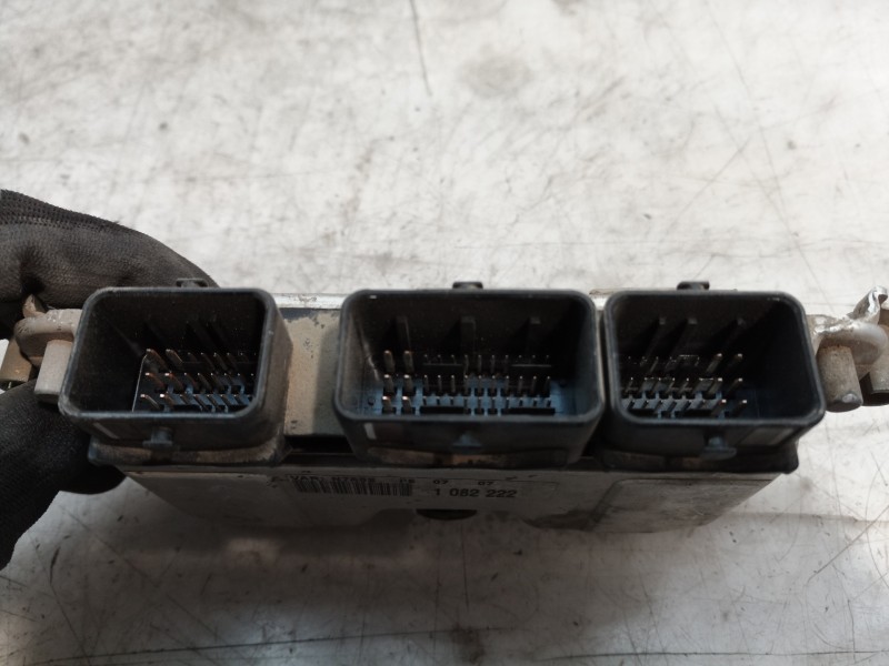 Recambio de centralita motor uce para citroën xsara berlina 1.6i 16v exclusive referencia OEM IAM 0261206606 9638765980 02612066