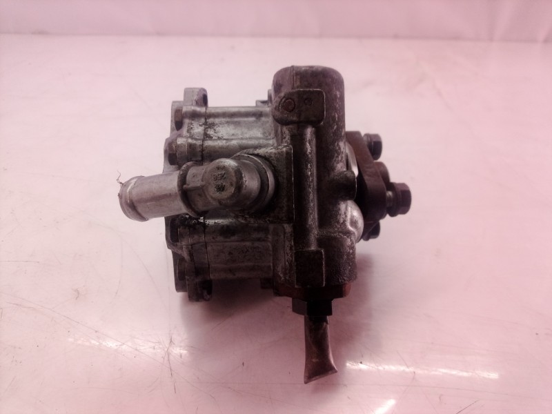 Recambio de bomba direccion para bmw x5 (e53) 3.0 24v cat referencia OEM IAM 675784001 675784001 7692974526