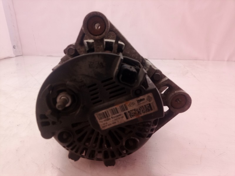 Recambio de alternador para opel vivaro referencia OEM IAM TG15C058 TG15C058 TG15C058