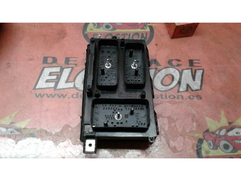 Recambio de caja reles / fusibles para opel astra h ber. cosmo referencia OEM IAM   