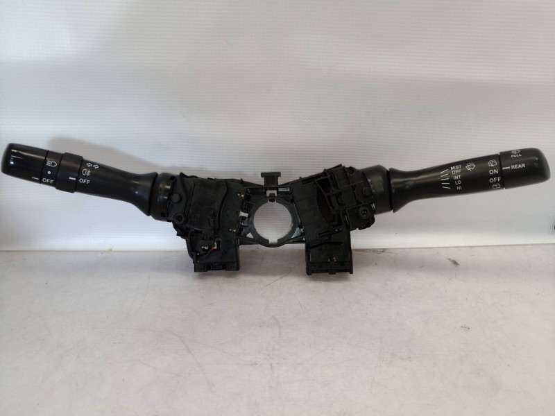 Recambio de mando intermitentes para toyota yaris (ksp9/scp9/nlp9) básico referencia OEM IAM 17F143 17F143 17F143
