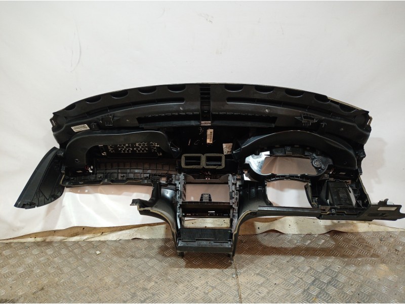 Recambio de salpicadero para skoda suberb (3t4) exclusive 4x4 referencia OEM IAM 3T1857007D 3T1857007D 3T1857007D