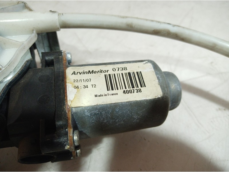 Recambio de elevalunas delantero derecho para renault master bus referencia OEM IAM 400738 400738 400738