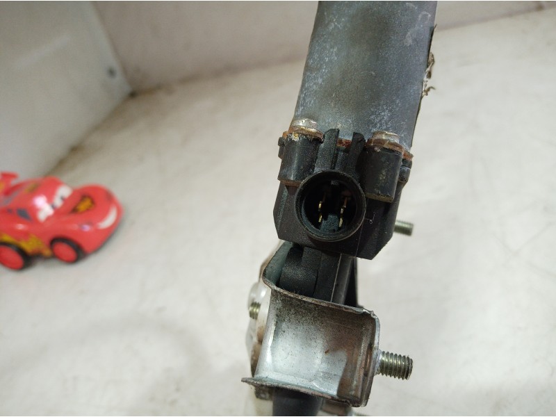 Recambio de elevalunas delantero derecho para renault master bus referencia OEM IAM 400738 400738 400738