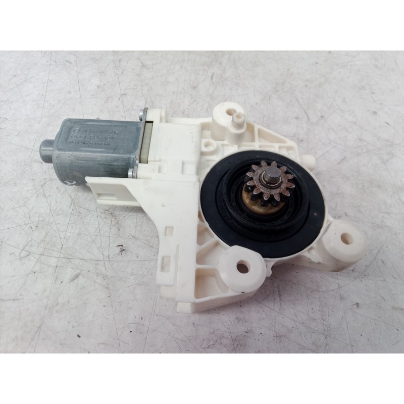Recambio de motor elevalunas delantero derecho para ford mondeo familiar (gd) ghia referencia OEM IAM 0130822216 0130822216 0130