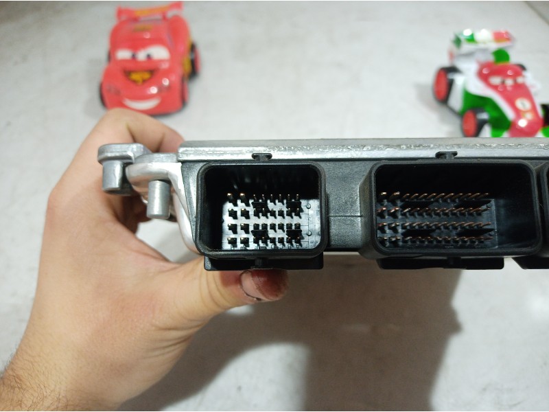 Recambio de centralita motor uce para citroën c5 berlina referencia OEM IAM 0281011524 0281011524 0281011524