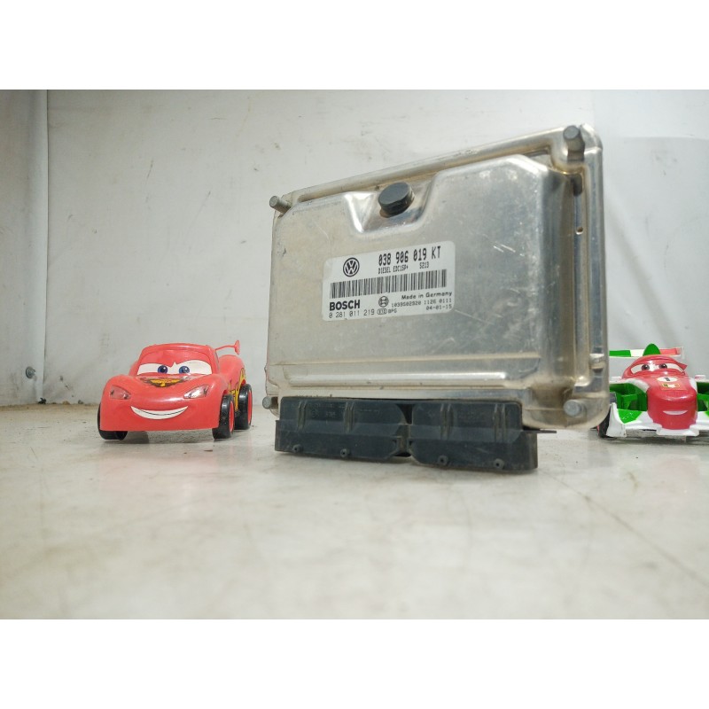 Recambio de centralita motor uce para skoda fabia (6y2/6y3) 1.9 tdi referencia OEM IAM 038906019KT 038906019KT 038906019