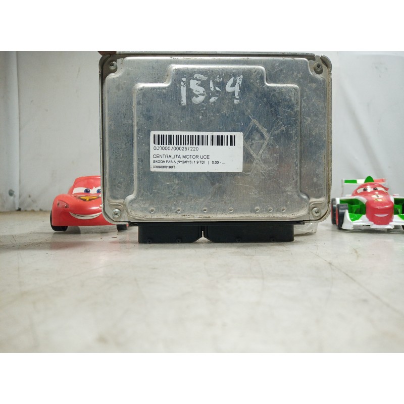 Recambio de centralita motor uce para skoda fabia (6y2/6y3) 1.9 tdi referencia OEM IAM 038906019KT 038906019KT 038906019