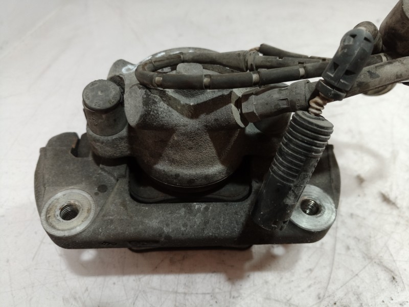 Recambio de pinza freno delantera izquierda para bmw x3 (e83) 2.0d referencia OEM IAM   