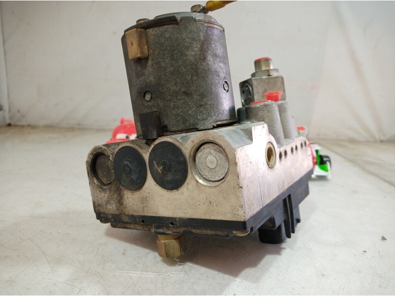 Recambio de abs para bmw serie 5 berlina (e39) referencia OEM IAM 0130108061 0130108061 0130108061