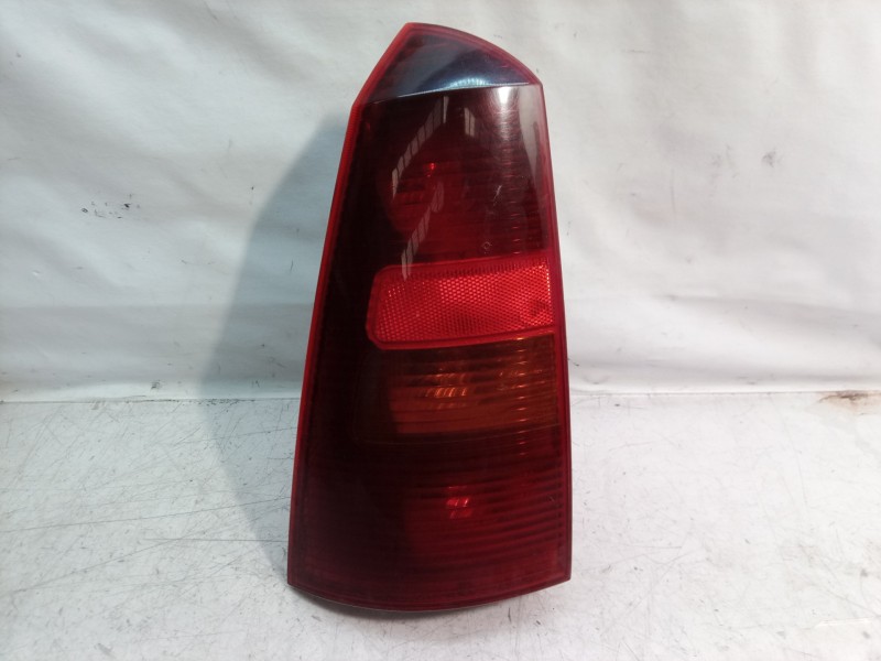 Recambio de piloto trasero izquierdo para ford focus berlina (cak) ambiente referencia OEM IAM   