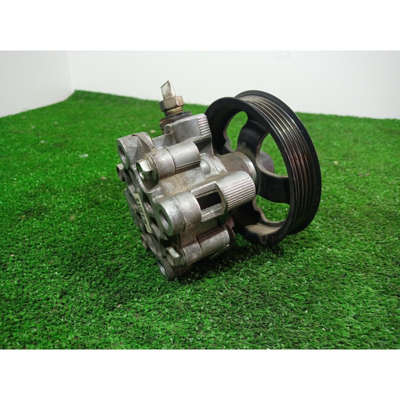 Recambio de bomba direccion para toyota avensis berlina (t25) 2.0 d4-d executive berlina (5-ptas.) referencia OEM IAM 52020 5202