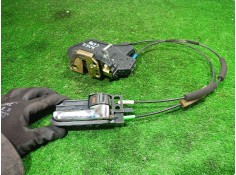 Recambio de cerradura puerta trasera derecha para toyota avensis berlina (t25) 2.0 d4-d executive berlina (5-ptas.) referencia O