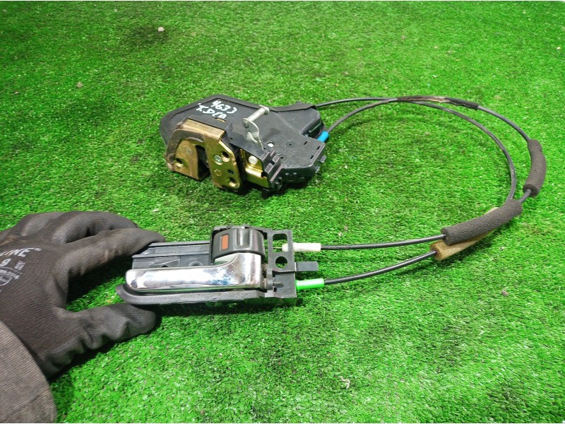 Recambio de cerradura puerta trasera derecha para toyota avensis berlina (t25) 2.0 d4-d executive berlina (5-ptas.) referencia O