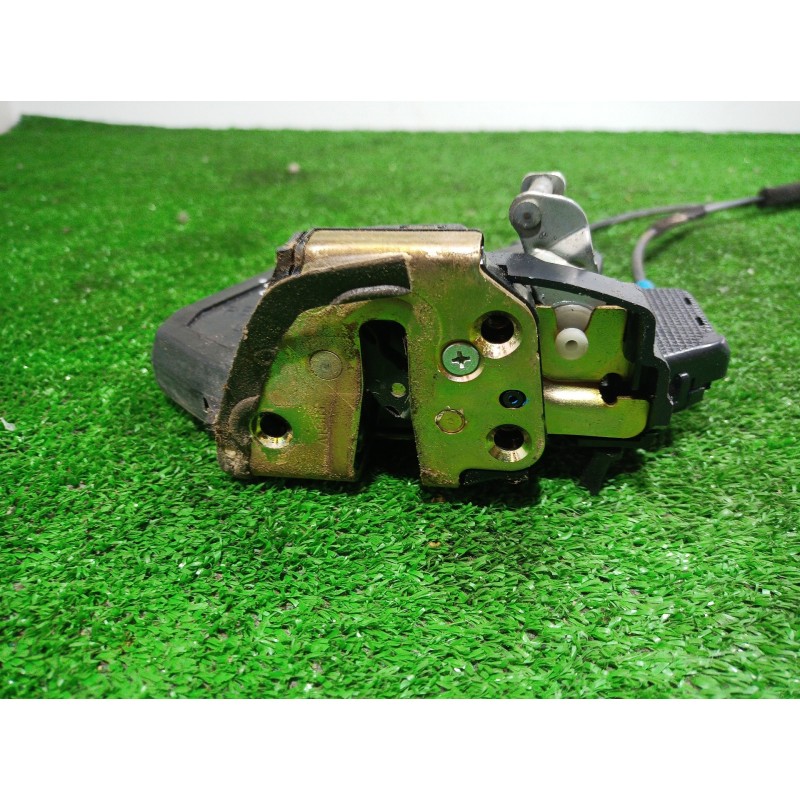 Recambio de cerradura puerta trasera derecha para toyota avensis berlina (t25) 2.0 d4-d executive berlina (5-ptas.) referencia O