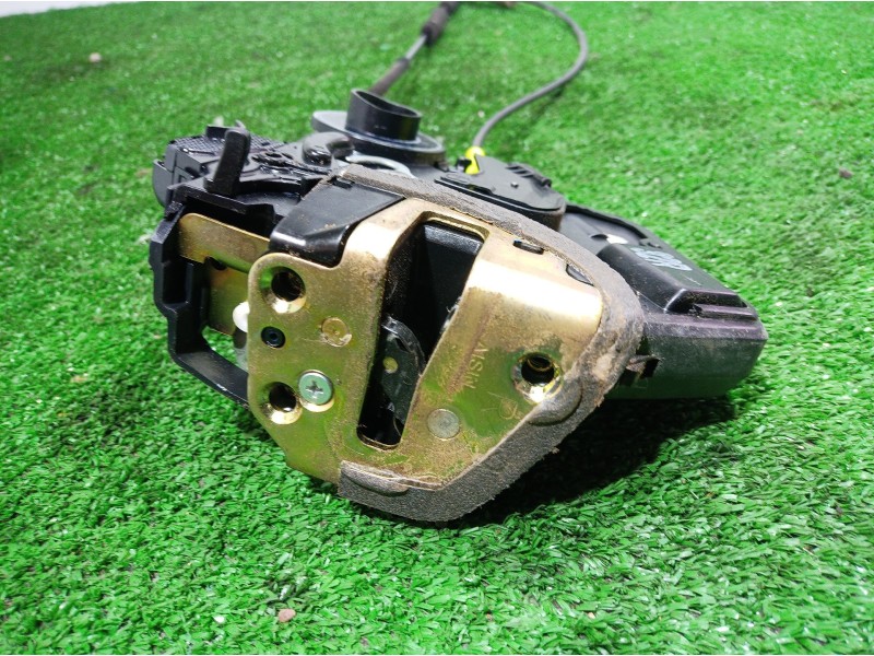 Recambio de cerradura puerta trasera derecha para toyota avensis berlina (t25) 2.0 d4-d executive berlina (5-ptas.) referencia O