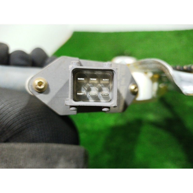 Recambio de elevalunas delantero izquierdo para toyota avensis berlina (t25) 2.0 d4-d executive berlina (5-ptas.) referencia OEM