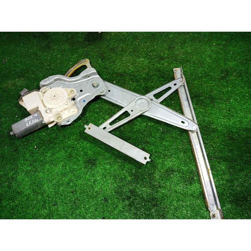 Recambio de elevalunas delantero izquierdo para toyota avensis berlina (t25) 2.0 d4-d executive berlina (5-ptas.) referencia OEM