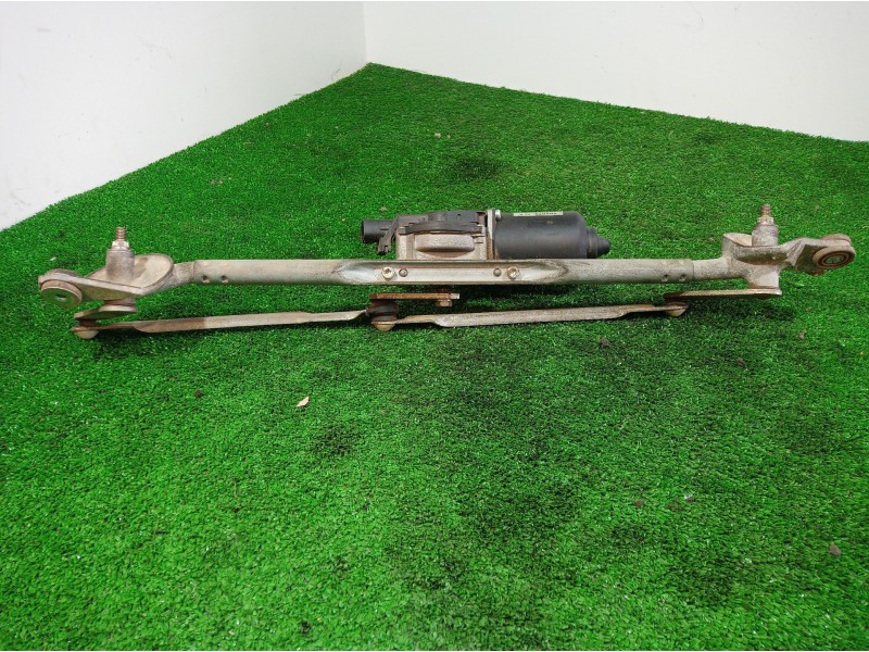 Recambio de motor limpia delantero para toyota avensis berlina (t25) 2.0 d4-d executive berlina (5-ptas.) referencia OEM IAM 851