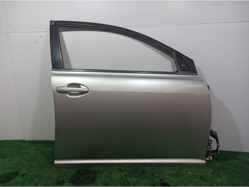Recambio de puerta delantera derecha para toyota avensis berlina (t25) 2.0 d4-d executive berlina (5-ptas.) referencia OEM IAM  