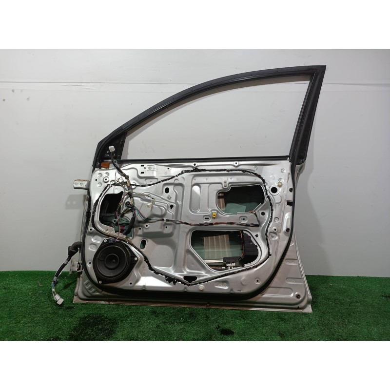 Recambio de puerta delantera derecha para toyota avensis berlina (t25) 2.0 d4-d executive berlina (5-ptas.) referencia OEM IAM  