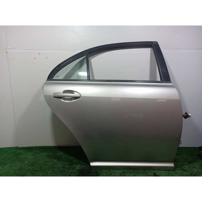 Recambio de puerta trasera derecha para toyota avensis berlina (t25) 2.0 d4-d executive berlina (5-ptas.) referencia OEM IAM   
