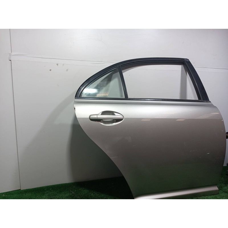 Recambio de puerta trasera derecha para toyota avensis berlina (t25) 2.0 d4-d executive berlina (5-ptas.) referencia OEM IAM   