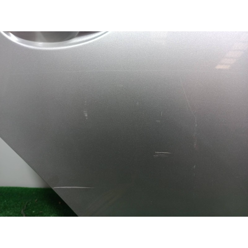 Recambio de puerta trasera derecha para toyota avensis berlina (t25) 2.0 d4-d executive berlina (5-ptas.) referencia OEM IAM   