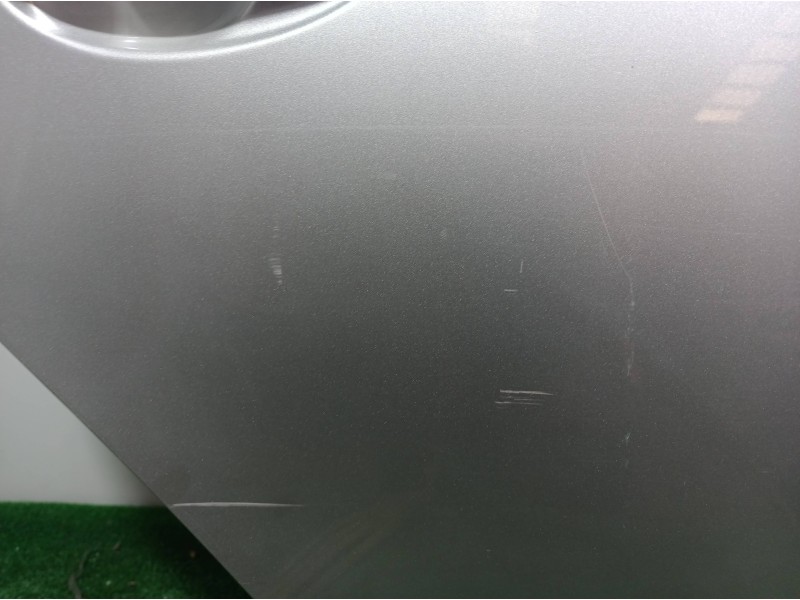 Recambio de puerta trasera derecha para toyota avensis berlina (t25) 2.0 d4-d executive berlina (5-ptas.) referencia OEM IAM   