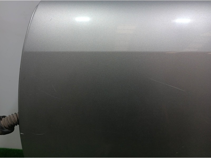 Recambio de puerta trasera izquierda para toyota avensis berlina (t25) 2.0 d4-d executive berlina (5-ptas.) referencia OEM IAM  