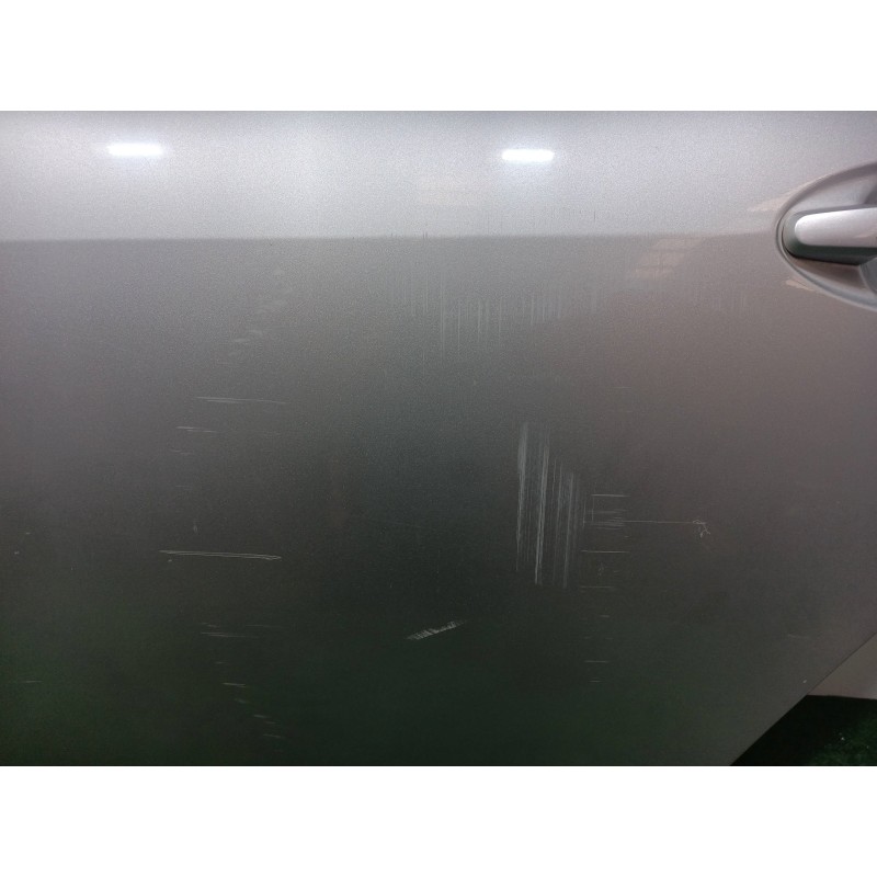 Recambio de puerta trasera izquierda para toyota avensis berlina (t25) 2.0 d4-d executive berlina (5-ptas.) referencia OEM IAM  