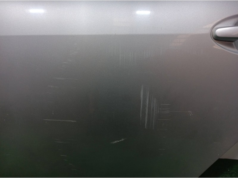 Recambio de puerta trasera izquierda para toyota avensis berlina (t25) 2.0 d4-d executive berlina (5-ptas.) referencia OEM IAM  