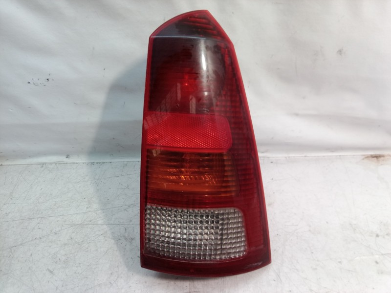 Recambio de piloto trasero derecho para ford focus berlina (cak) ambiente referencia OEM IAM   