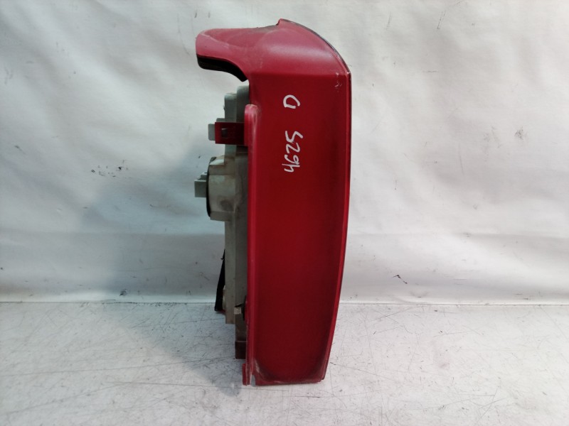 Recambio de piloto trasero derecho para ford focus berlina (cak) ambiente referencia OEM IAM   