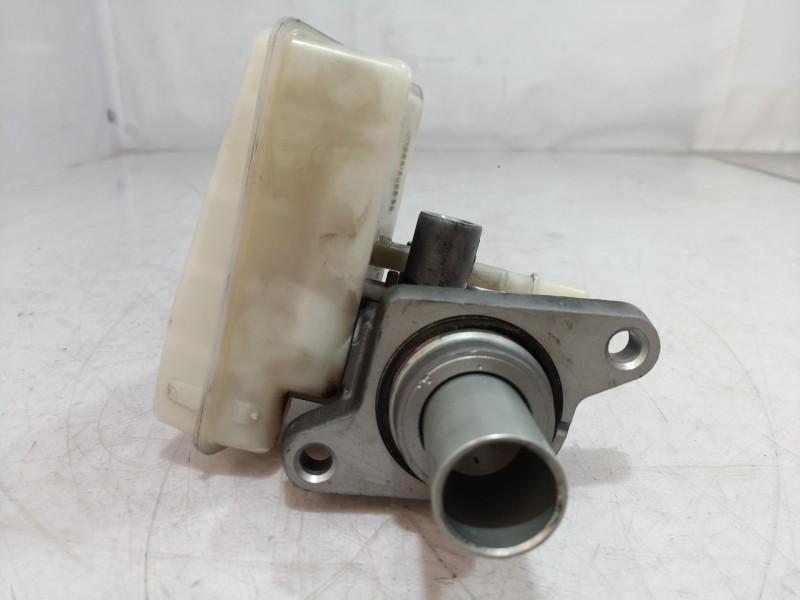 Recambio de bomba freno para ford s-max (ca1) trend referencia OEM IAM 03350885551 03350885551 03350885551