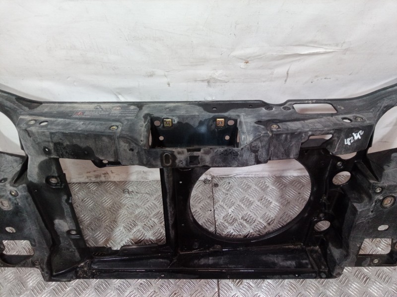 Recambio de panel frontal para volkswagen polo berlina (6n2) trendline referencia OEM IAM   