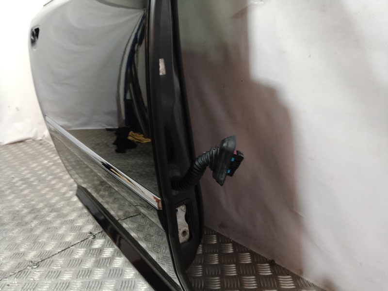 Recambio de puerta trasera derecha para audi a8 (4e2) 3.7 quattro referencia OEM IAM   