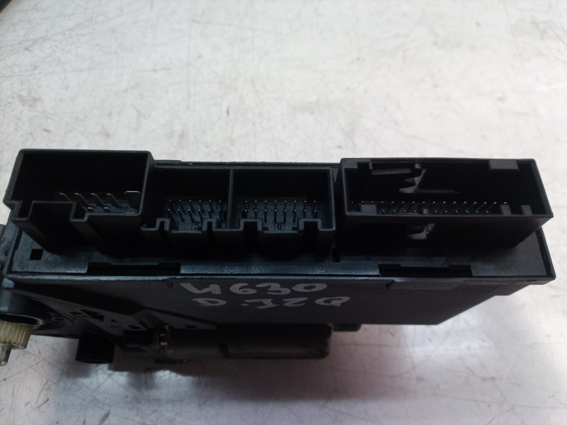 Recambio de motor elevalunas delantero izquierdo para audi a8 (4e2) 3.7 quattro referencia OEM IAM 4E1959801 4E1959801 4E1959801