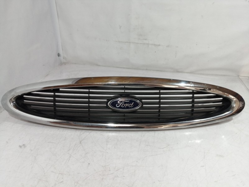 Recambio de rejilla delantera para ford mondeo berlina (gd) ambiente referencia OEM IAM 96BG8200CMW 96BG8200CMW 96BG8200