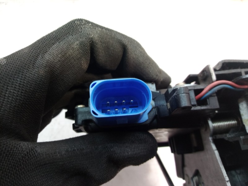 Recambio de cerradura puerta trasera derecha para audi a8 (4e2) 3.7 quattro referencia OEM IAM 4E0839016 4E0839016 4E0839016