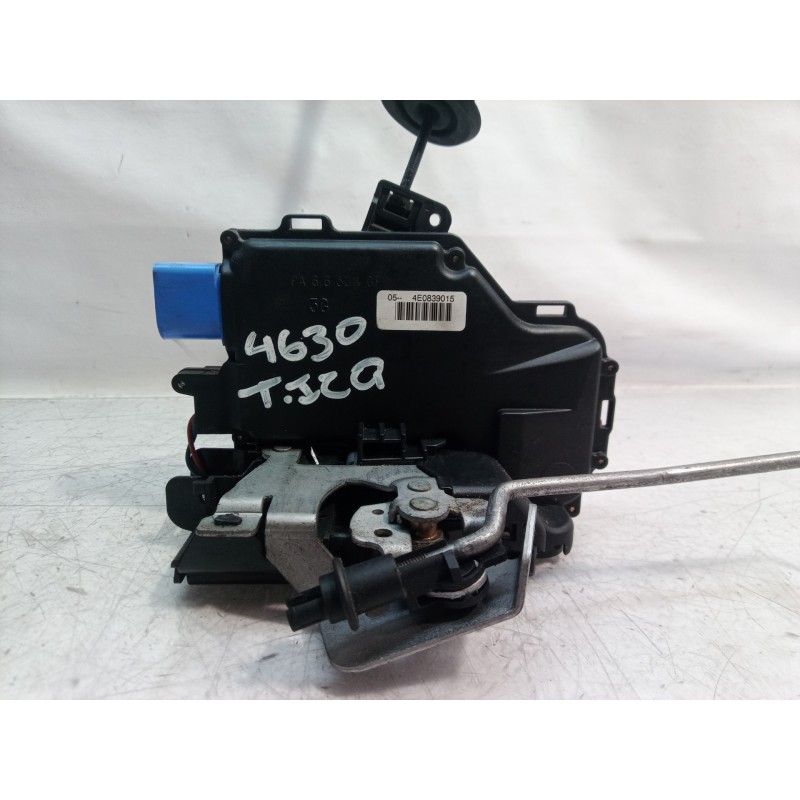 Recambio de cerradura puerta trasera izquierda para audi a8 (4e2) 3.7 quattro referencia OEM IAM 4E0839015 4E0839015 4E0839015