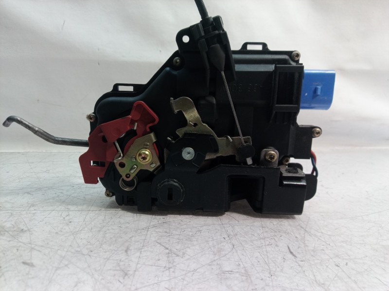 Recambio de cerradura puerta trasera izquierda para audi a8 (4e2) 3.7 quattro referencia OEM IAM 4E0839015 4E0839015 4E0839015