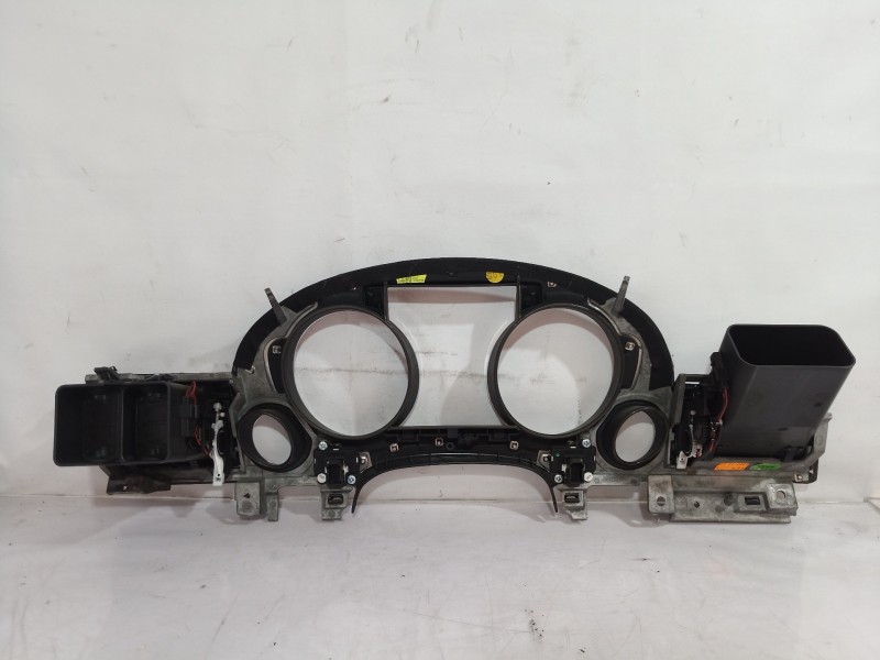 Recambio de moldura para audi a8 (4e2) 3.7 quattro referencia OEM IAM 4E0820901 4E0820901 4E0820901